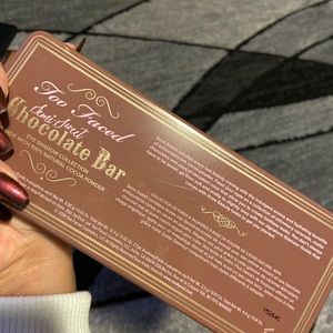 Too faced semi-sweet 🍫